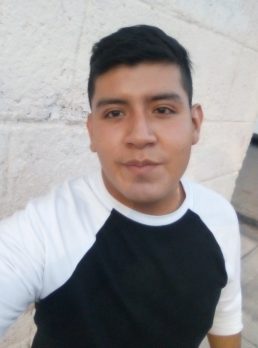 Jesus, 23 years old, Santiago de Querétaro, México